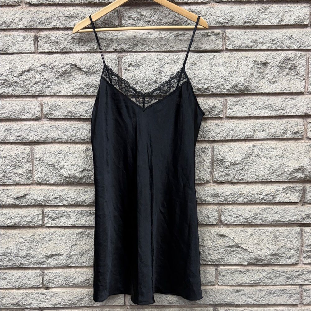 Gilligan & O'Malley Black Lace Chemise